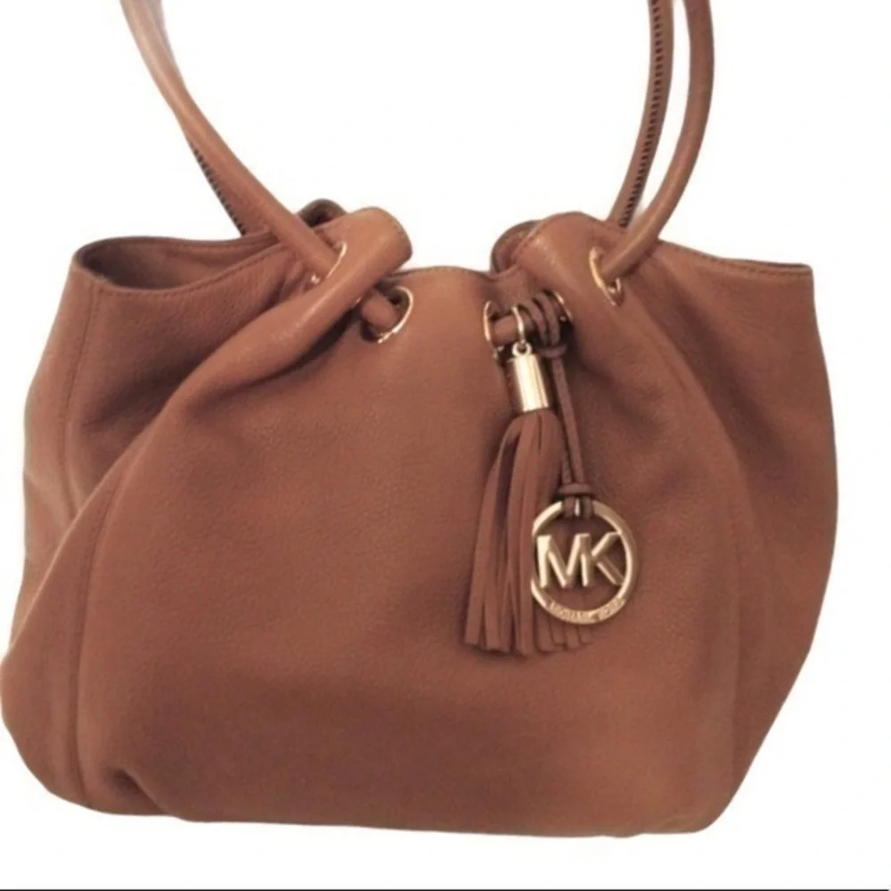 MICHAEL KORS drawstring leather brown purse bag